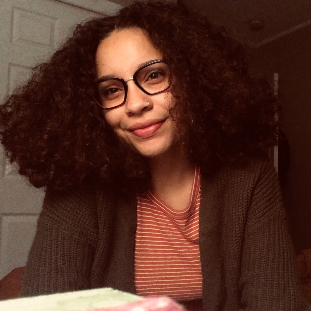 Meet your Posher, Nikayla